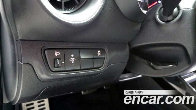 Kia K3 2023 — photo 15