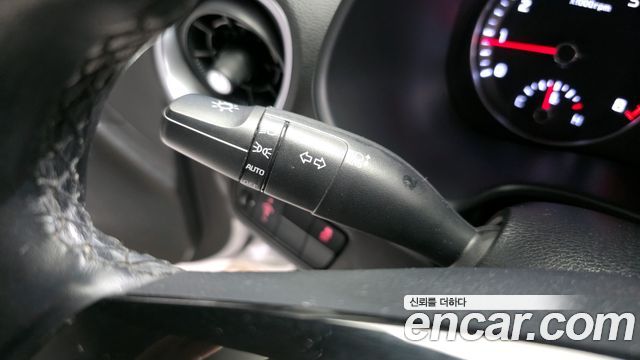 Kia K3 2023 — photo 16
