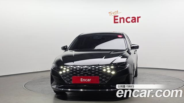Hyundai Grandeur 2022 — photo 3