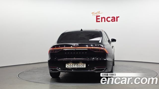 Hyundai Grandeur 2022 — photo 4