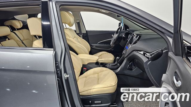 Hyundai Santafe 2014 — photo 10