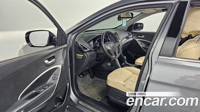 Hyundai Santafe 2014 — photo 11