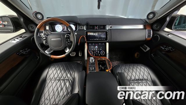 Land Rover Range Rover 2018 — photo 7