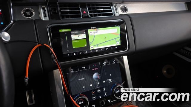 Land Rover Range Rover 2018 — photo 14