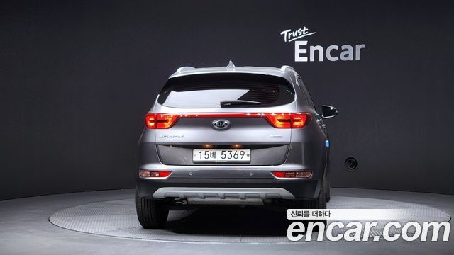 Kia Sportage 2018 — photo 4