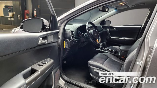 Kia Sportage 2018 — photo 11
