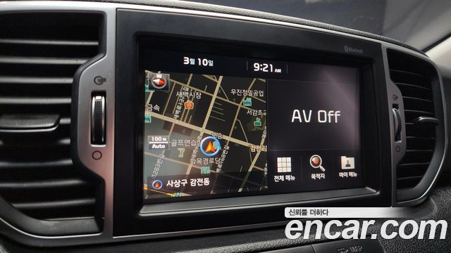 Kia Sportage 2018 — photo 16