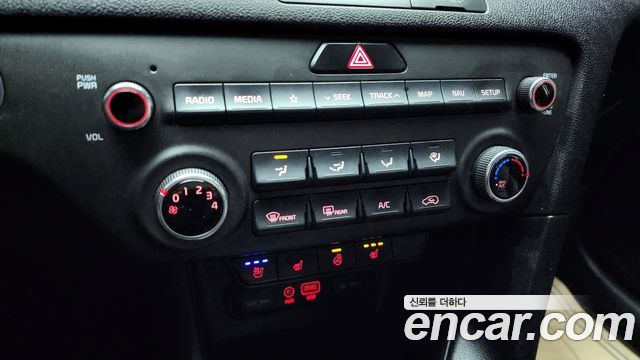 Kia Sportage 2018 — photo 17