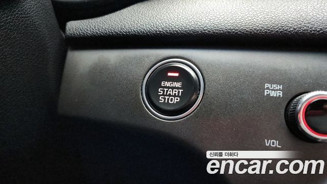 Kia Sportage 2018 — photo 18