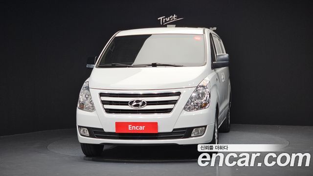 Hyundai Starex 2017 — photo 3