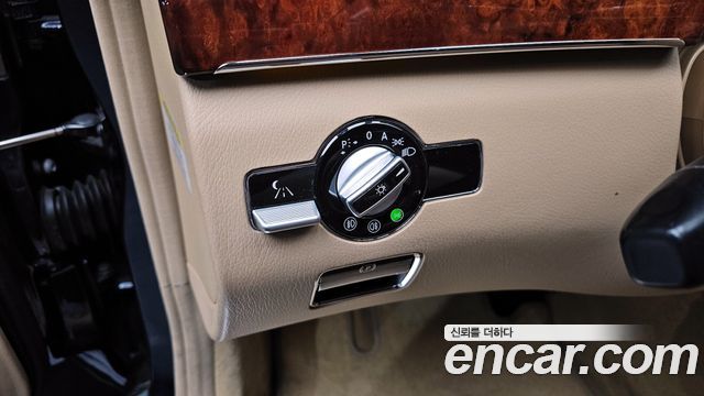 Mercedes-Benz S-Class 2008 — photo 18