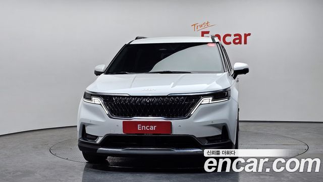Kia Canival 2021 — photo 3