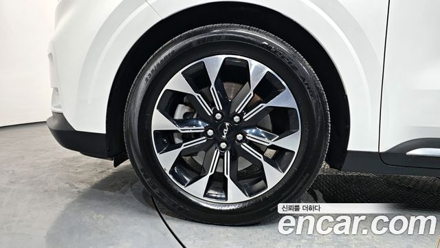 Kia Canival 2021 — photo 5