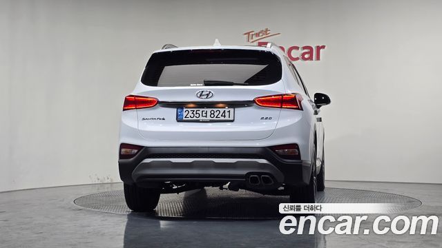 Hyundai Santafe 2019 — photo 4