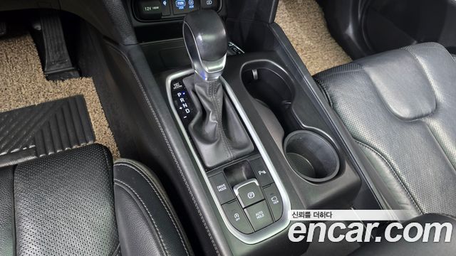 Hyundai Santafe 2019 — photo 9