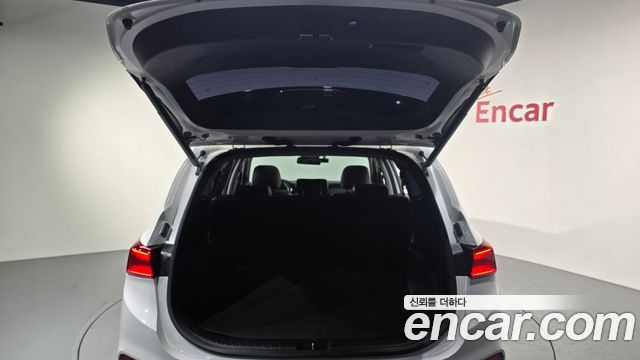 Hyundai Santafe 2019 — photo 20
