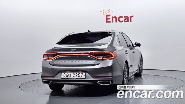 Hyundai Grandeur 2018 — photo 4