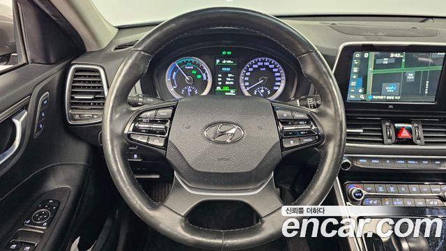 Hyundai Grandeur 2018 — photo 13