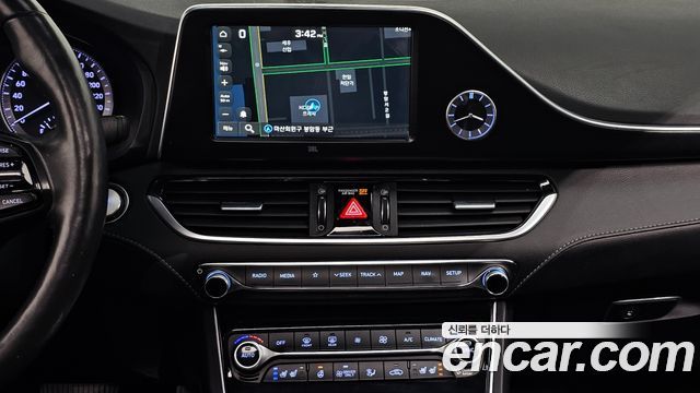 Hyundai Grandeur 2018 — photo 14