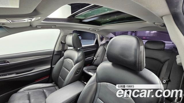 Hyundai Grandeur 2018 — photo 18