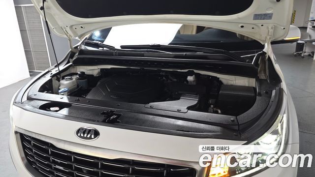 Kia Canival 2020 — photo 6