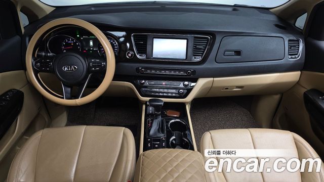 Kia Canival 2020 — photo 7