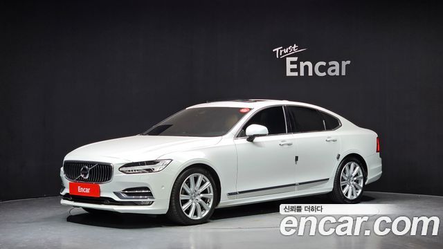 Volvo S90 2019 — photo 1