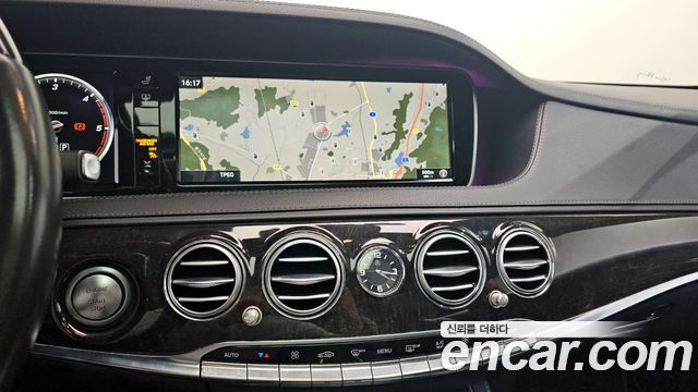Mercedes-Benz S-Class 2016 — photo 14