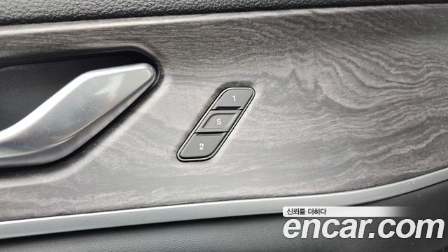 Jeep Cherokee 2023 — photo 17