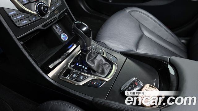 Hyundai Grandeur 2014 — photo 9