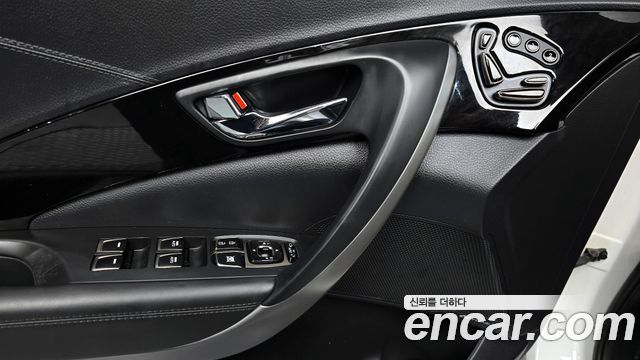 Hyundai Grandeur 2014 — photo 17