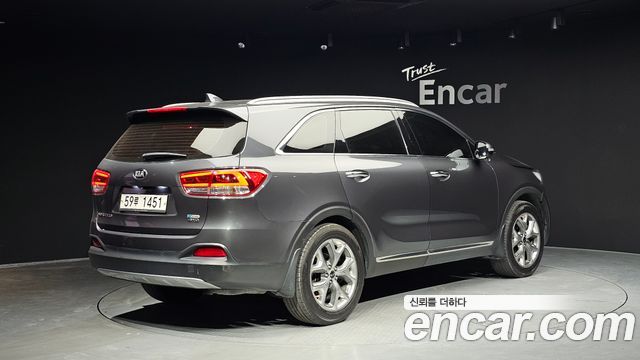 Kia Sorento 2015 — photo 2