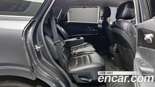 Kia Sorento 2015 — photo 12