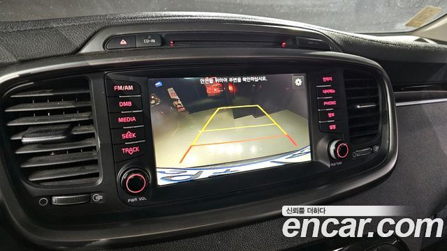 Kia Sorento 2015 — photo 17
