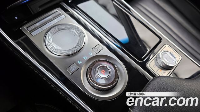 Genesis GV80 2021 — photo 9
