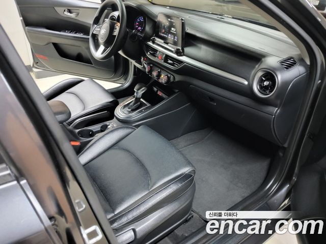 Kia K3 2019 — photo 11