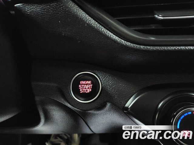 Kia K3 2019 — photo 17