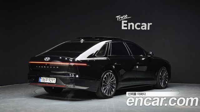 Hyundai Grandeur 2023 — photo 2