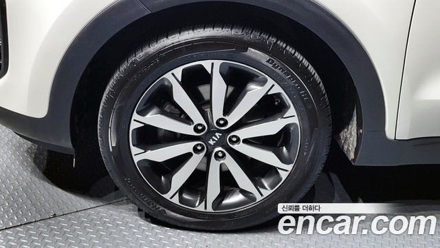 Kia Sportage 2018 — photo 5