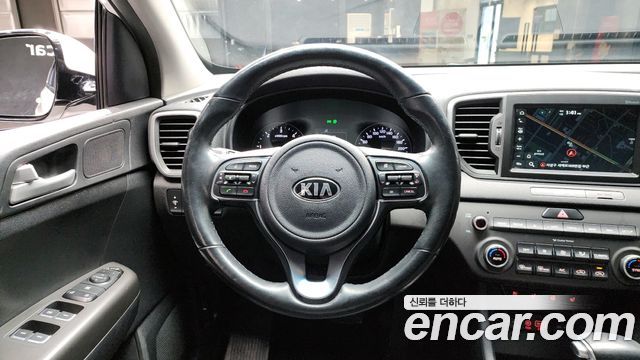 Kia Sportage 2018 — photo 14