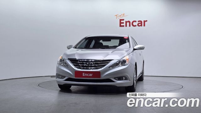 Hyundai Sonata 2010 — photo 3