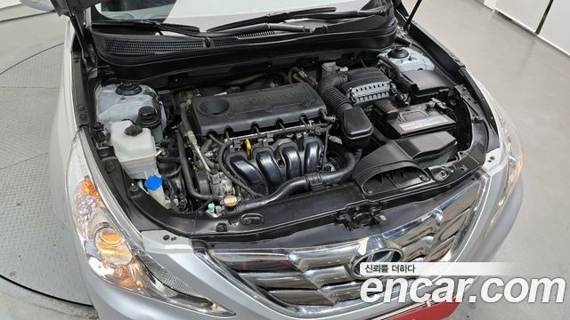 Hyundai Sonata 2010 — photo 6
