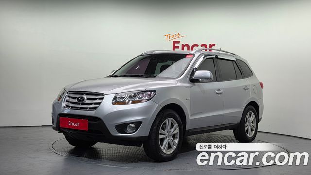 Hyundai Santafe 2011 — photo 1