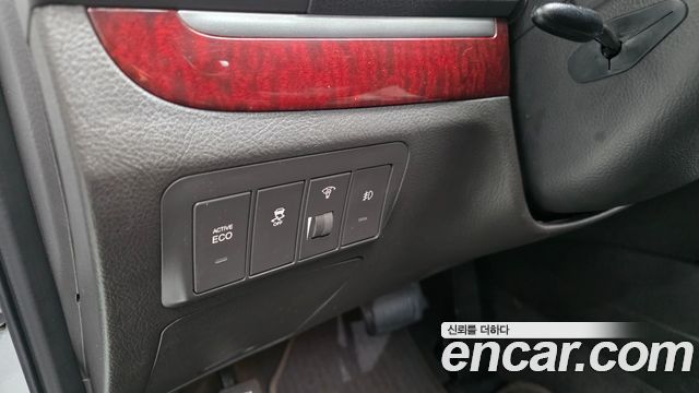 Hyundai Santafe 2011 — photo 13