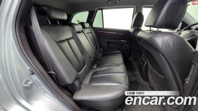 Hyundai Santafe 2011 — photo 19