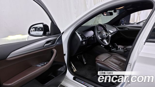 BMW X4 2021 — photo 10