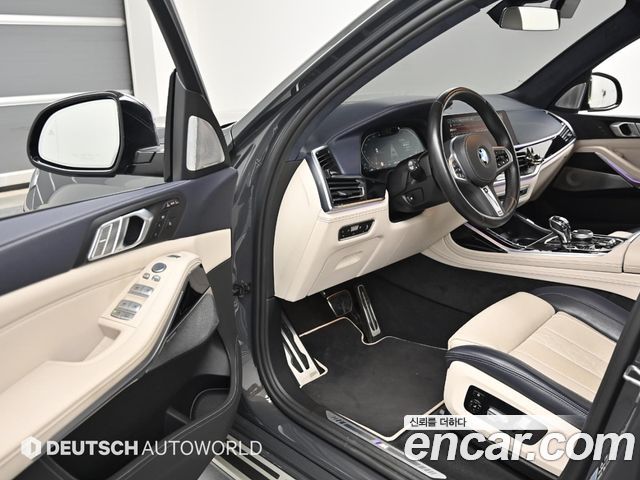 BMW X7 2022 — photo 11