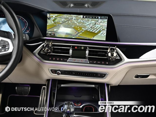 BMW X7 2022 — photo 14