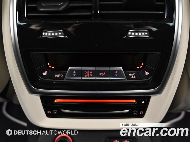 BMW X7 2022 — photo 16