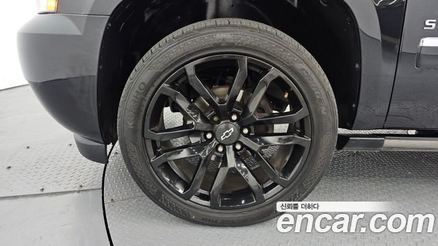 Chevrolet Surburban 2013 — photo 5